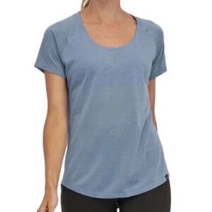 NWT Patagonia Women's Capilene Cool Lightweight Medium Blue Top